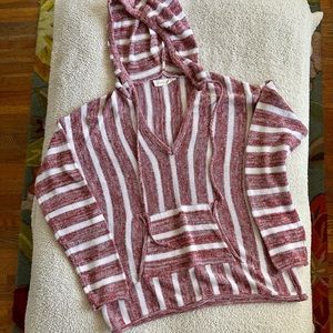 Love stitch like new beach sweater hoodie